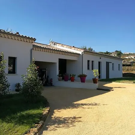 Les Maisons Dans Les Vignes